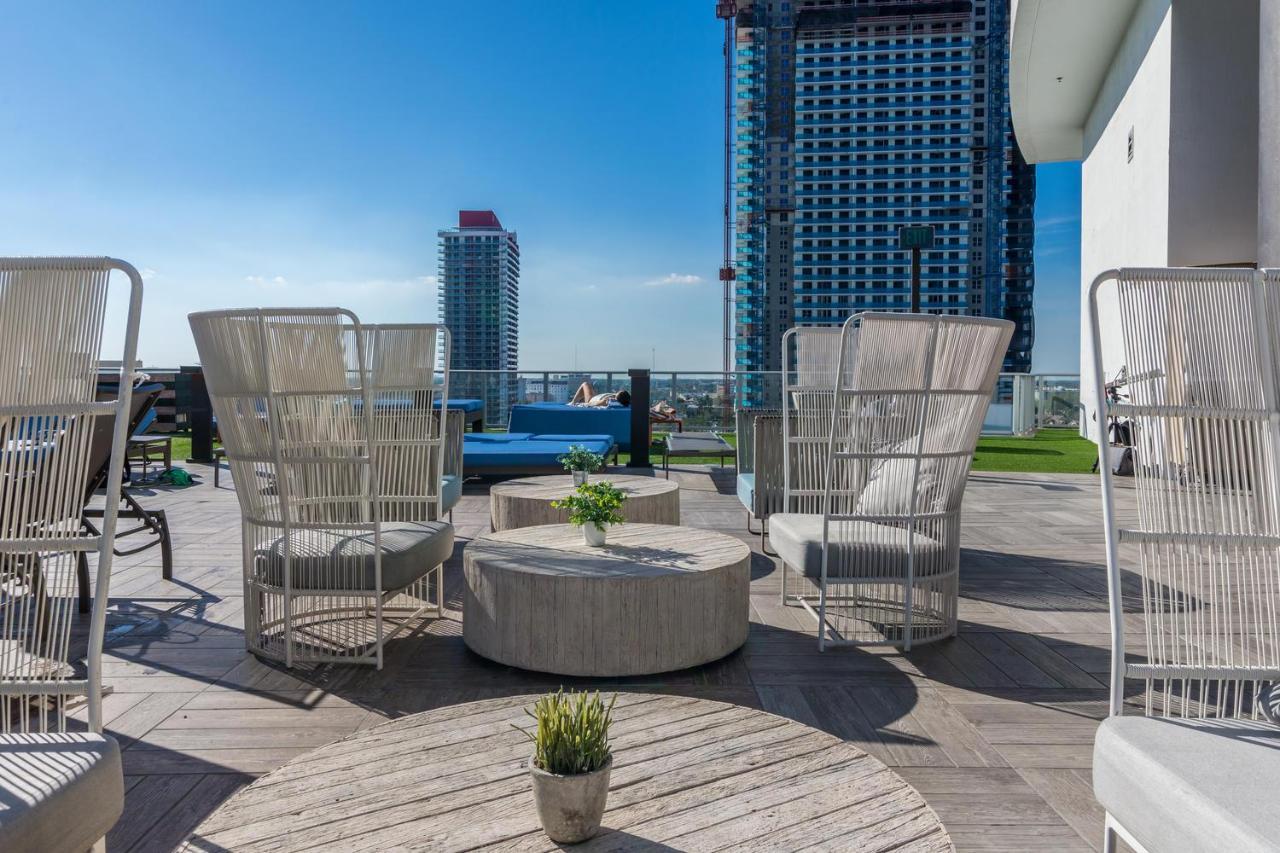 Seashore Resort - 2 Bedroom Right On The Beach Direct Ocean-View With Amenities On The Rooftop Голлівуд Екстер'єр фото
